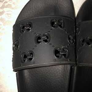 gucci black slides